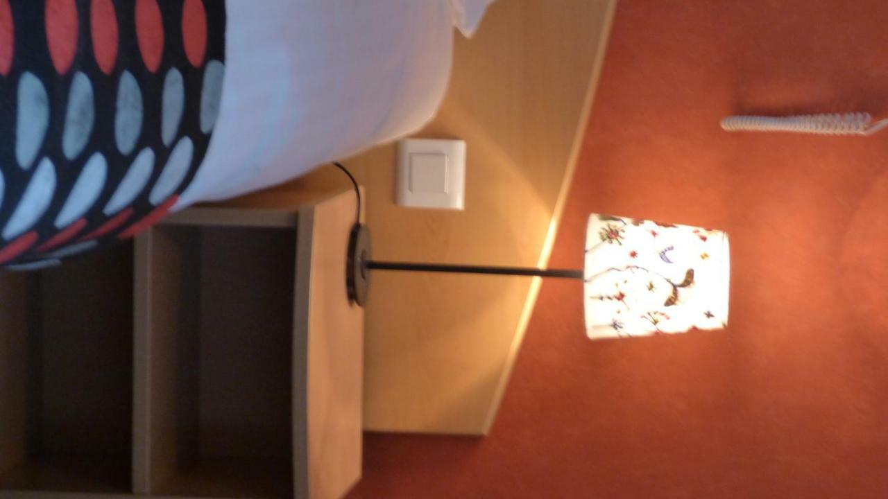 Cit'hotel De La Vallee Hotel